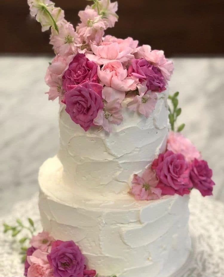 Pink and purple roses tiered cake